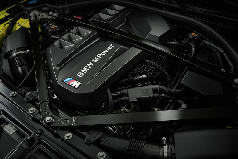 bmw m3 m4 coupe sedan competition unveil grille 2021 