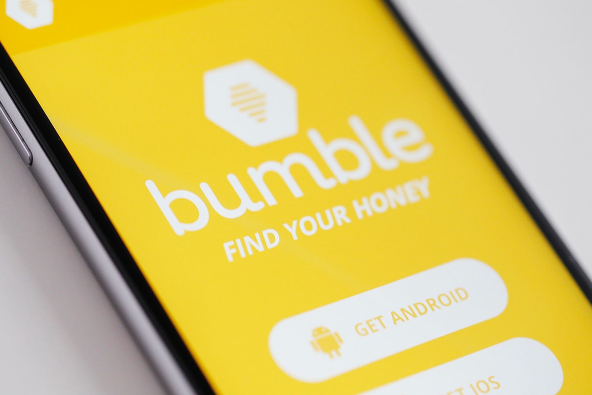 Bumble $6 Billion USD IPO News apps dating apps Whitney Wolfe Herd tinder apps tech 