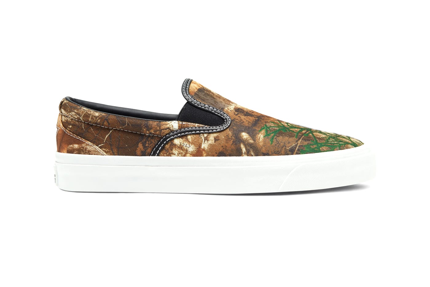 converse slip on collection