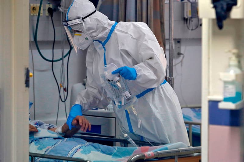 The Coronavirus Has Now Claimed Over 1 Million Lives COVID-19 death toll sick virus vaccine USA Brazil Lungs Masks Face Masks coughing