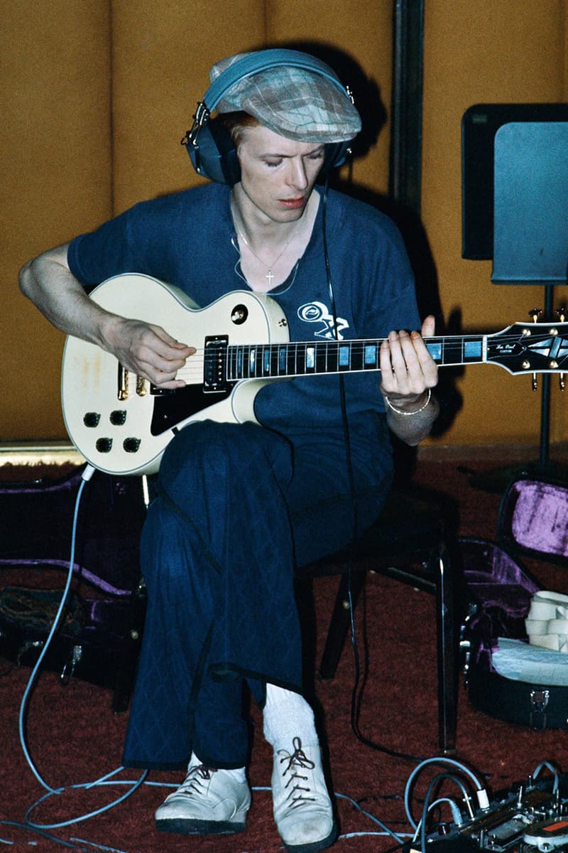 David bowie Geoff MacCormack Brighton Museum 2020 rock n roll with me 2021 when does it open close