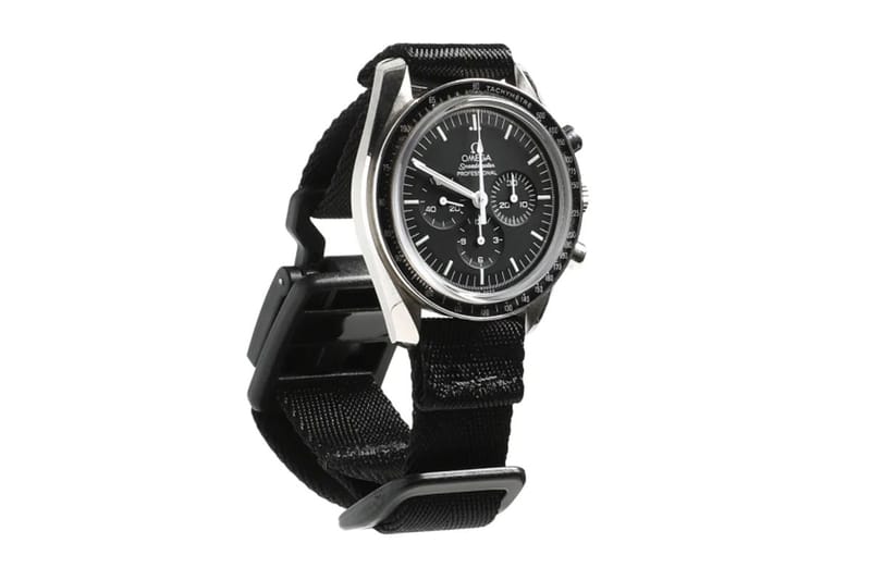 DSPTCH Outfits Its Fidlock Watch Strap for Traditional Timepieces