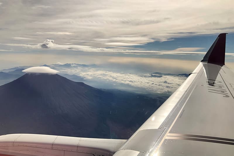 japan mount fuji dream airlines sightseeing travel flight experience tour