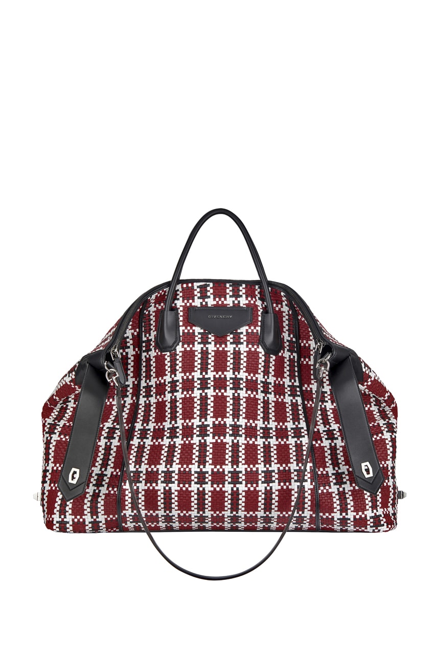 Givenchy Antigona Soft Handbag for Men Fall 2020 colorways release date price lookbook runway claire waight keller matthew m williams fw20 winter genderless