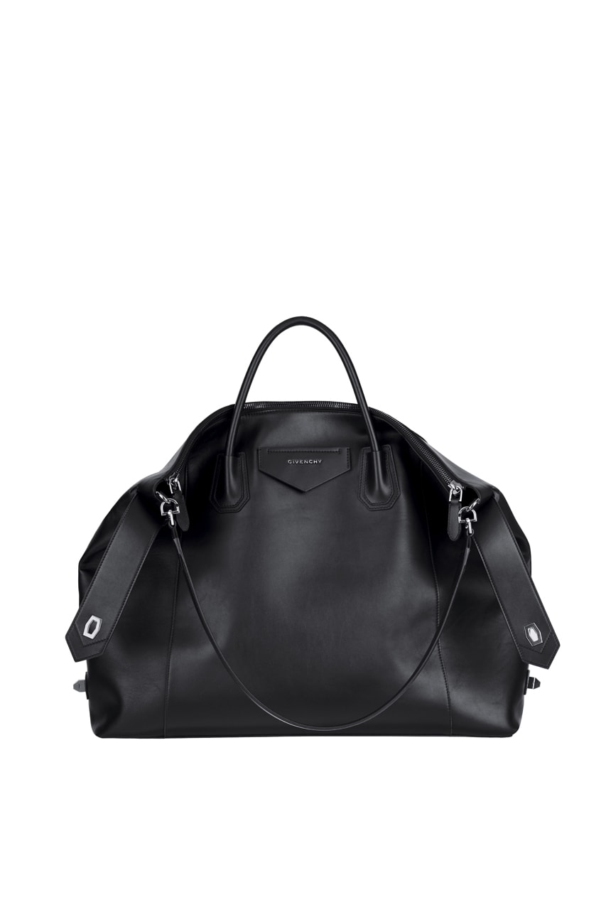Givenchy Antigona Soft Handbag for Men Fall 2020 colorways release date price lookbook runway claire waight keller matthew m williams fw20 winter genderless