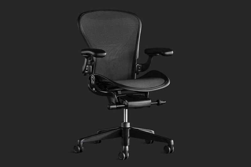 Herman Miller Aeron Chair Matte Gamer Edition black color version design esports gaming