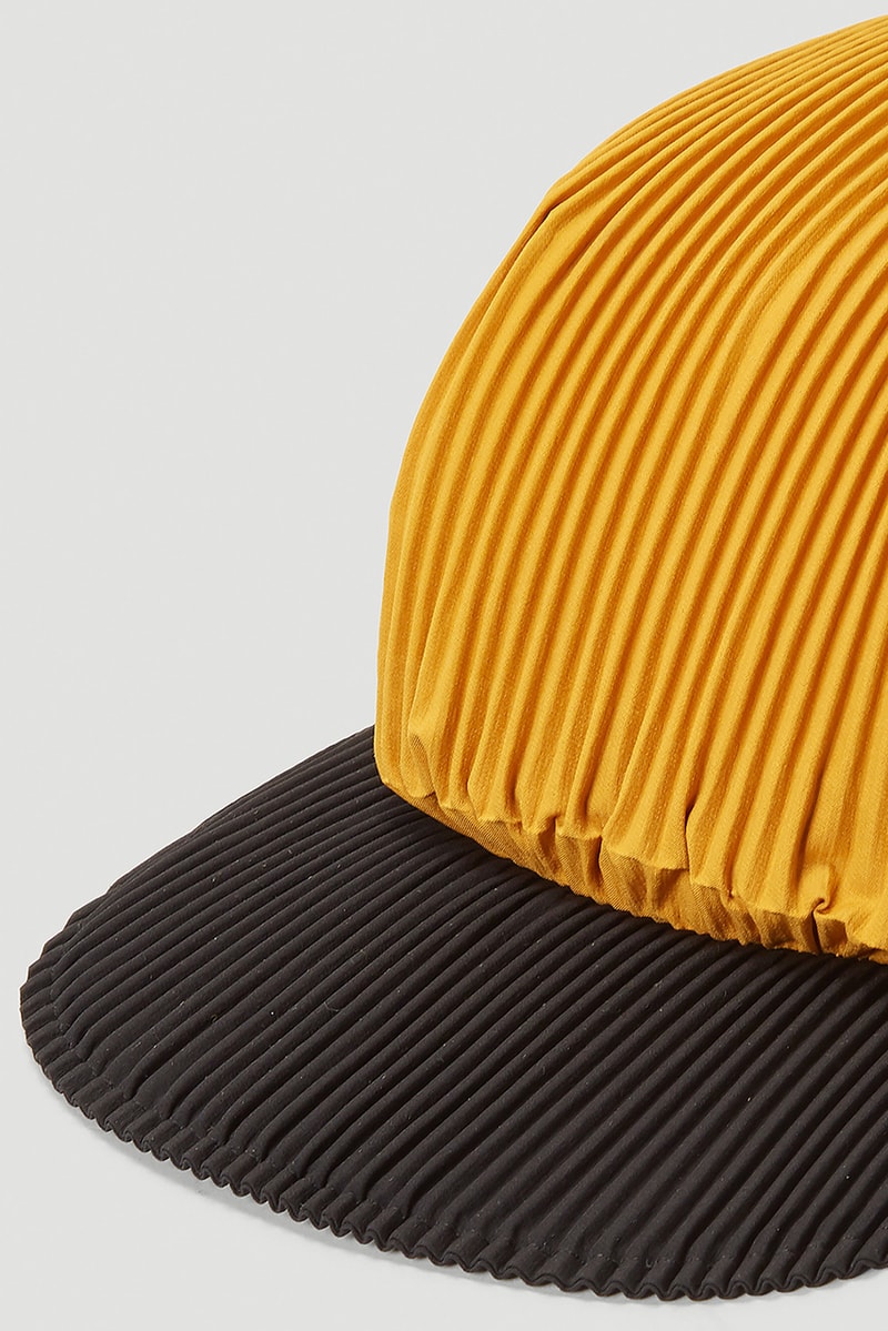 HOMME PLISSÉ Issey Miyake Two-Tone Baseball Cap LN-CC Hats FW20 Fall Winter 2020 Cosy Headwear Brown Burnt Orange Pleats Pleated 