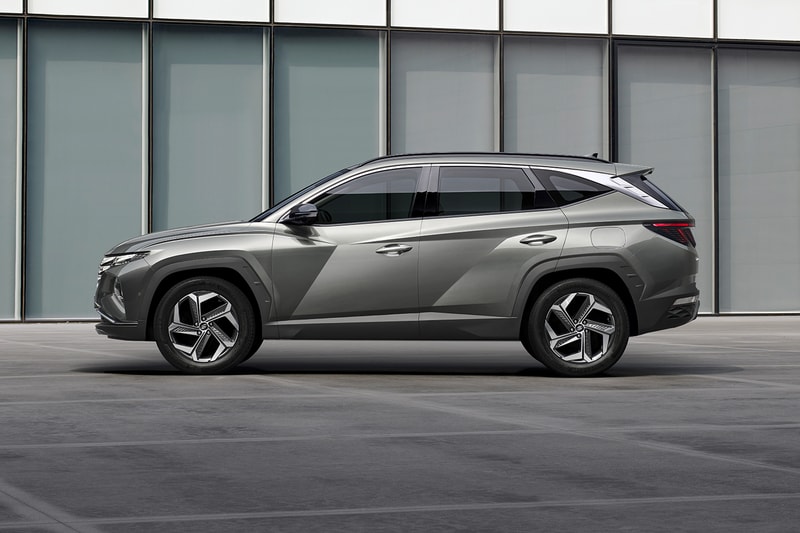 Hyundai Unveils Its Stunning 2022 Tucson SUV Korean Automotive Cars Compact Hybrid Cars  European 