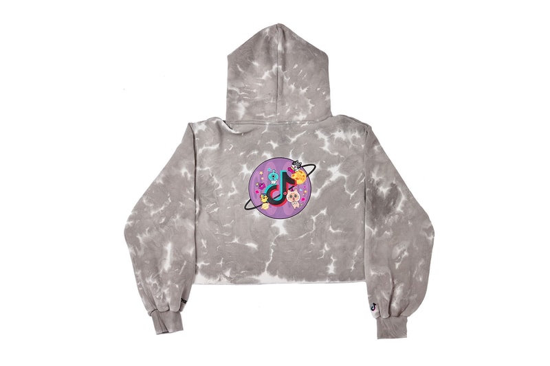 TikTok x IRENEISGOOD Tie-Dye "Friends" Collection Lia Kim Irene Kim #GOODFRIENDCHALLENGE Slo the Friendly Bear 