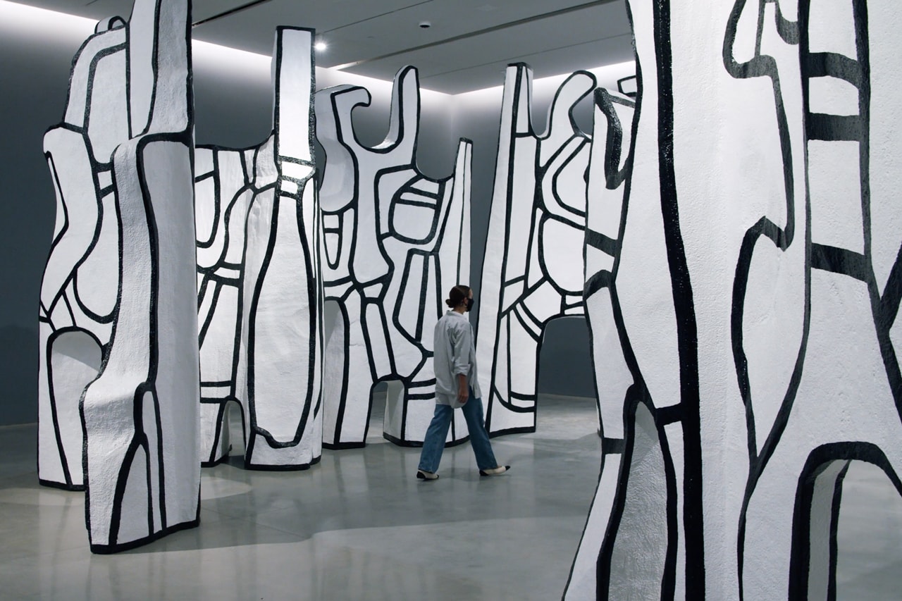 jean dubuffet le cirque installation pace gallery new york artwork