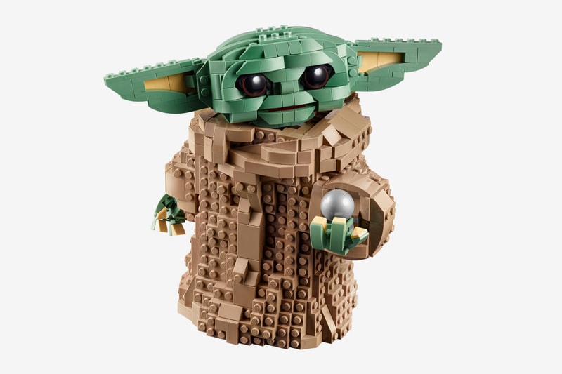 Lego Star Wars The Mandalorian The Child 75318 Release Yoda Star Wars Lucafilms toys figures bricks lightsabers Tv series season 2 