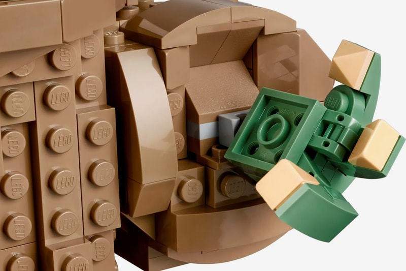 Lego Star Wars The Mandalorian The Child 75318 Release Yoda Star Wars Lucafilms toys figures bricks lightsabers Tv series season 2 