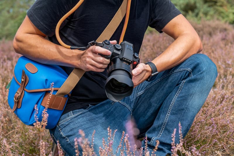 leica camera v lux 5 explorer kit bag strap official release date info photos price store list buying guide