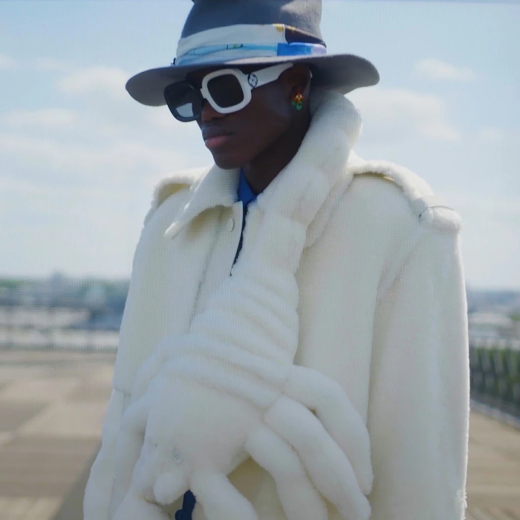 Louis Vuitton SS21 Runway Show Tokyo, Virgil Abloh Response criticism imitation copy walter van beirendonck teddy bear show notes spring summer 2021 caleb femi benji b collection presentation video watch takashi miike