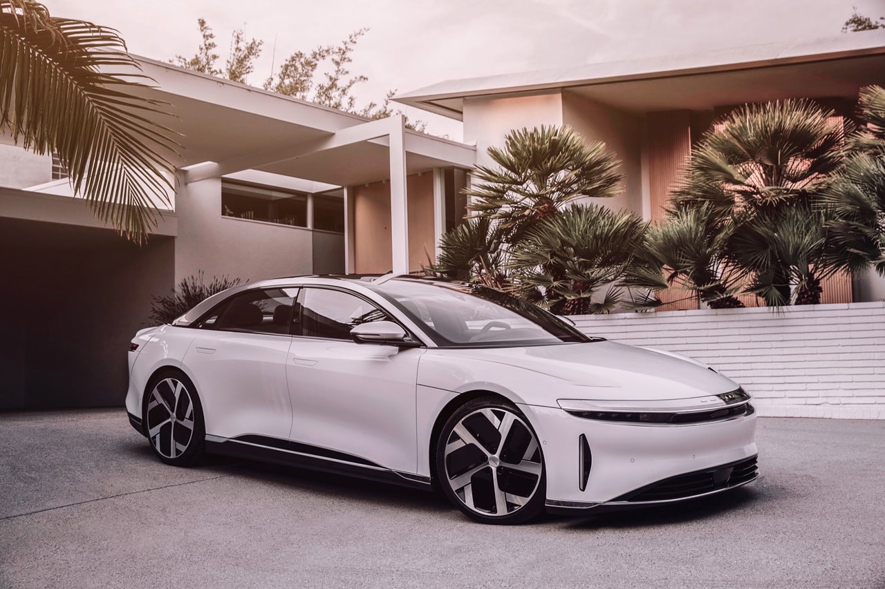 Lucid Motors Lucid Air Official Unveiled First Look EV Electric Cars Vehicles 517 Mile Range Mid Sized Family Sedan Luxury Car Automotives