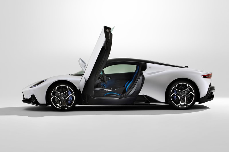 Maserati Unveils Its 630 Horsepower MC20 Supercar Dallara sports Italian racing Horsepower fast speed Ferrari Turbo luxury 