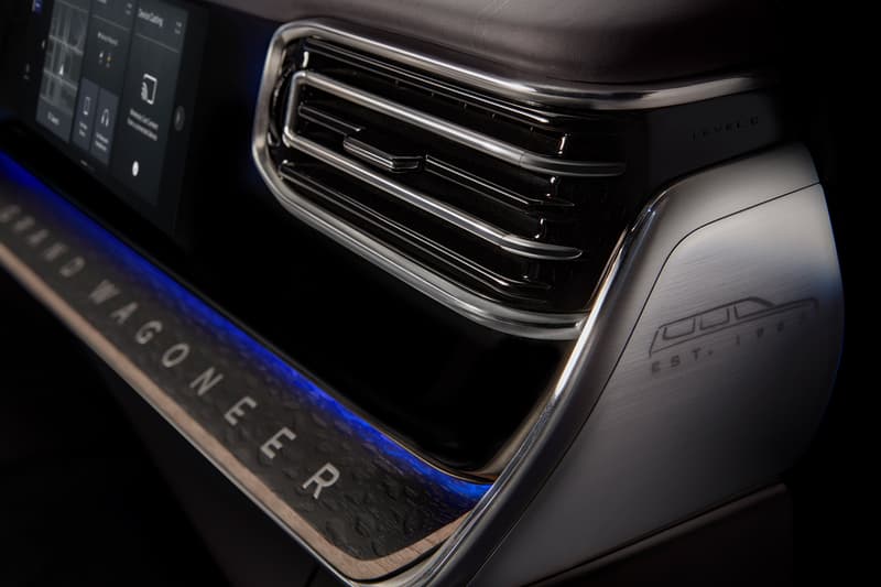 McIntosh Labs Jeep Wagoneer Concept Audi System New York hi-fi Jeep SUVs Luxury sound speakers