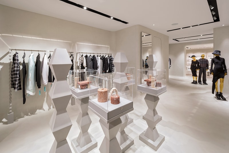 Off-White™ virgil abloh london sloane street knightsbridge store details opening look inside andew taylor parr