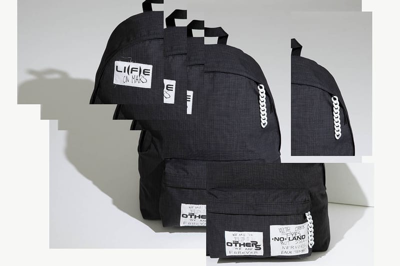 eastpak x supreme