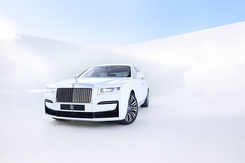 rolls royce premium luxury automaker cars ghost v12 engine magic carpet ride 