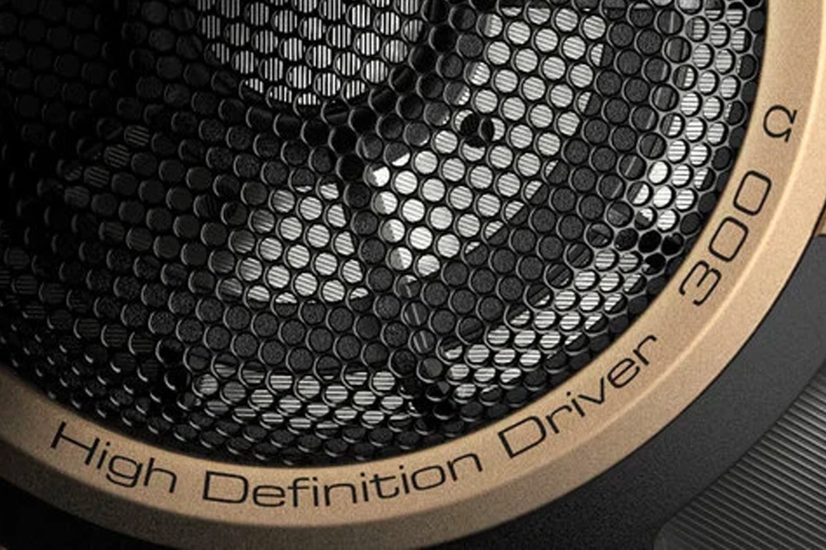 Sennheiser Celebrates 75 Years With Limited HD 800 S Headphones Sennheiser Anniversary HD 800 S Headphones Info hi-fi audiophile Germany German Sound Audio 