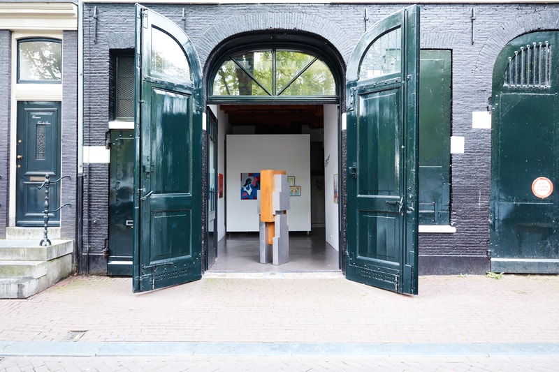 the garage amsterdam 8th ply group exhibition jean jullien james jarvis parra borris tellegen