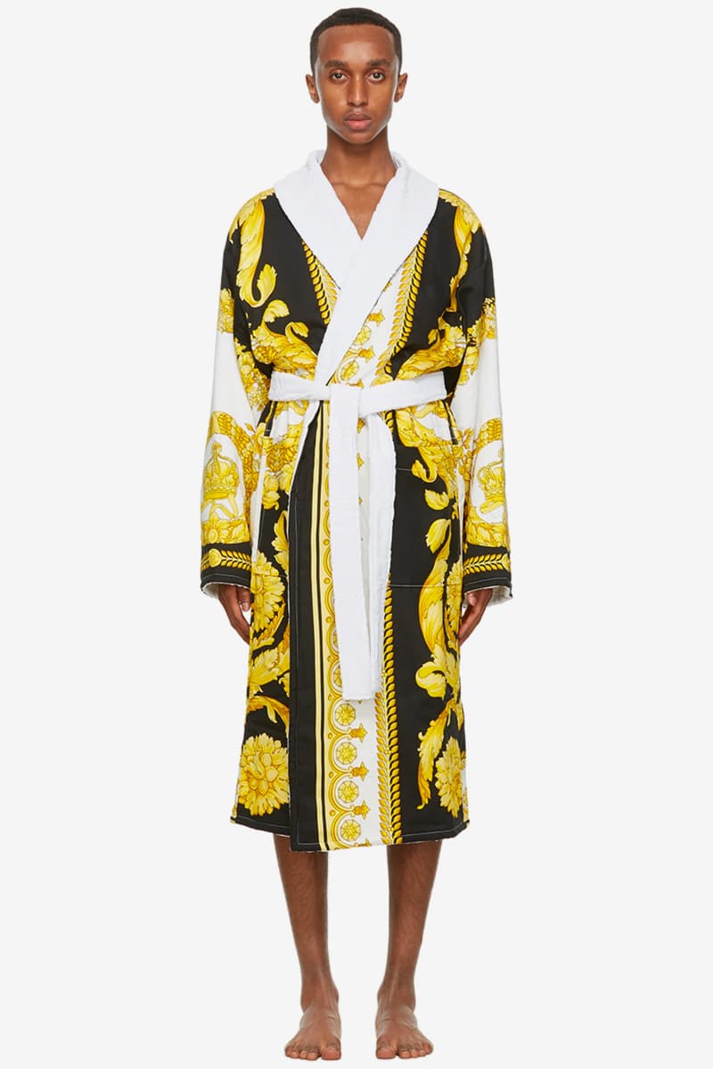 Versace Black Barocco Robe menswear streetwear spring summer 2020 collection ss20 bath robes medusa logo pattern gold white