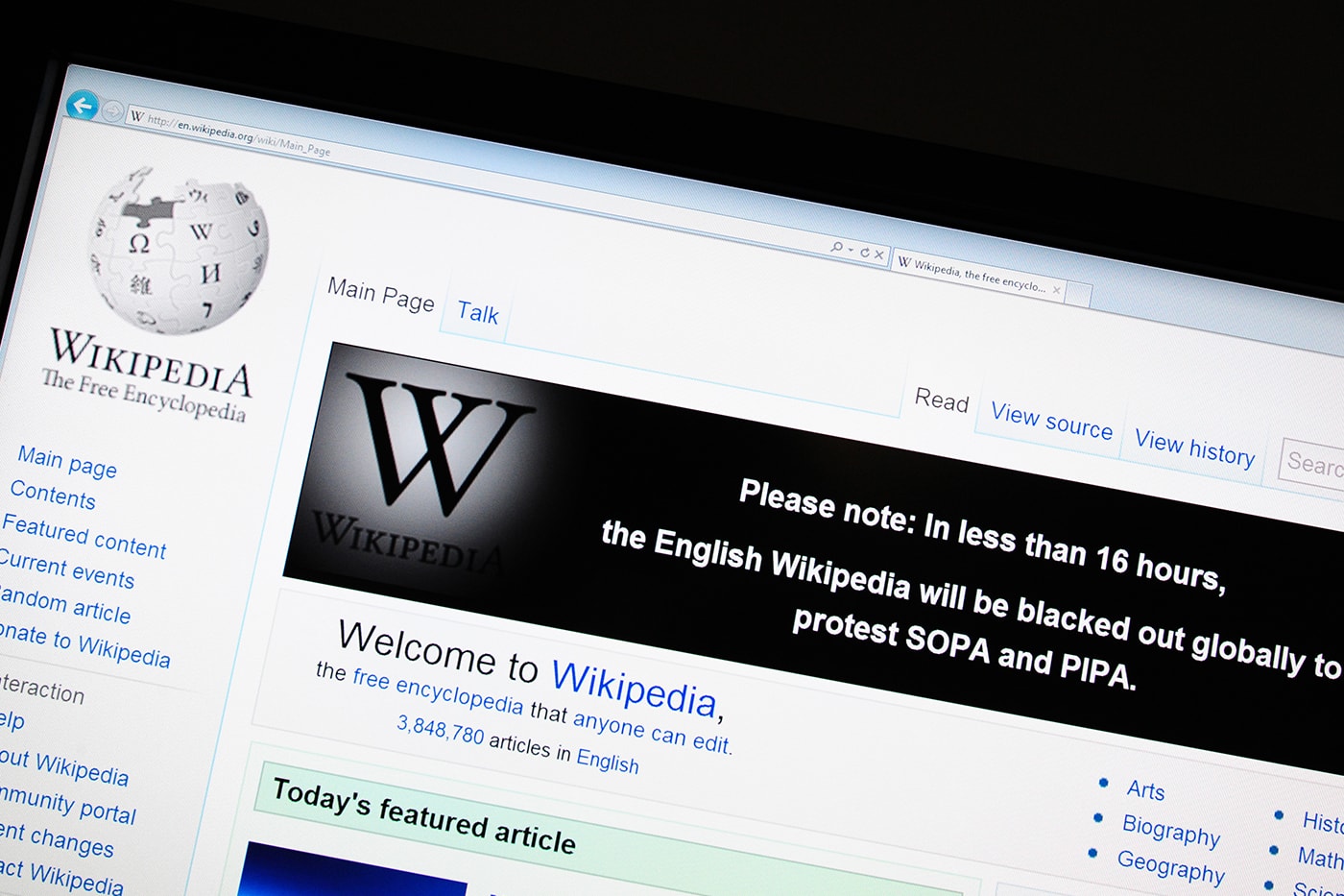 Wikipedia Major Website Redesign 10 Years decade roll out publication non profit organization information encyclopedia articles blog Olga Vasileva