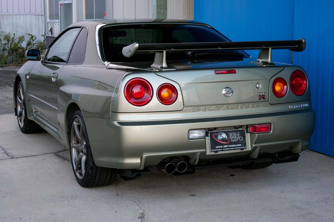 Nissan Skyline GT-R R34 V-spec for sale