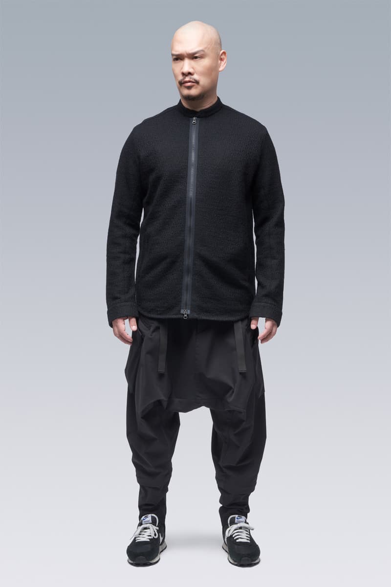 ACRONYM Fall/Winter 2020 FW20 Items Errolson Hugh Munich Michaela Sachenbacher J1B-GT 3L Gore-Tex Pro Interops Jacket 2L Gore-Tex Infinium™ Windstopper® Rider Jacket Hand-Knit Air Jet Crewneck Sweater Suri Alpaca Hand Gaiter Cashllama Long Sleeve Zip Shirt Jacket Hand-Knit Suri Alpaca Neck GaiterCashllama Silk Blend Hand Gaiter