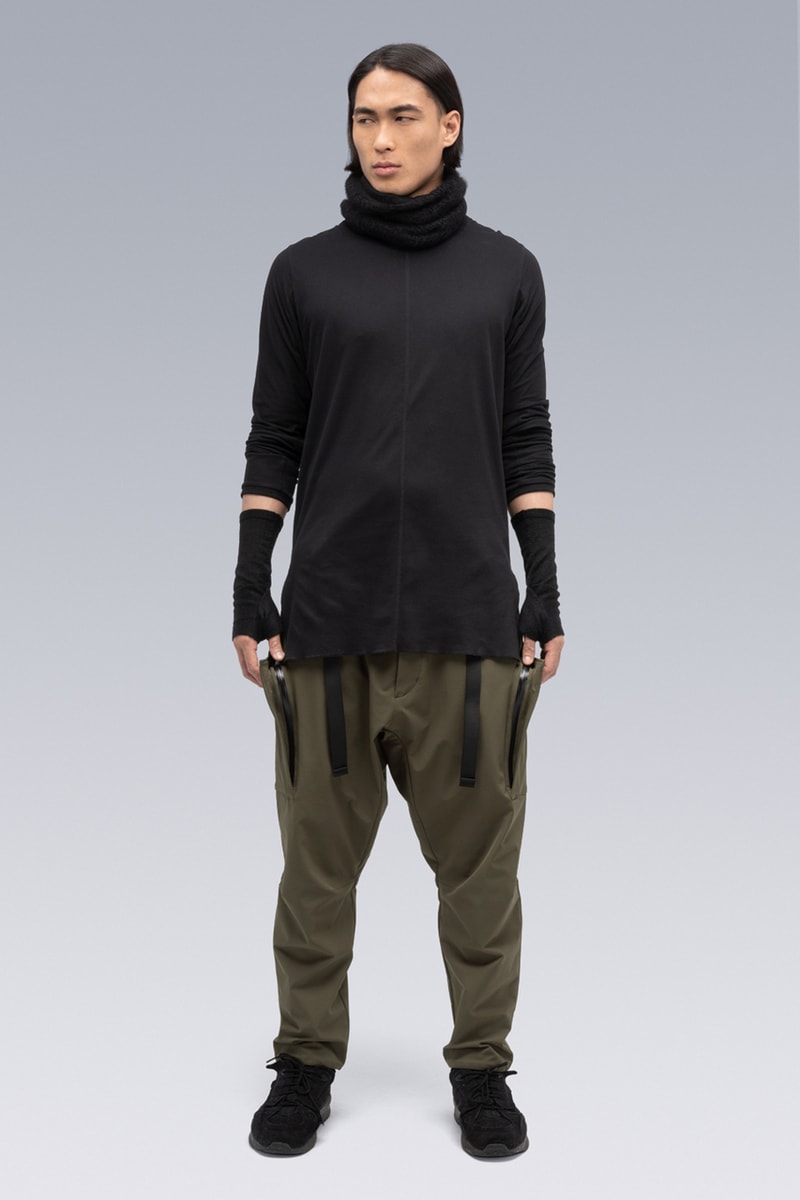ACRONYM Fall/Winter 2020 FW20 Items Errolson Hugh Munich Michaela Sachenbacher J1B-GT 3L Gore-Tex Pro Interops Jacket 2L Gore-Tex Infinium™ Windstopper® Rider Jacket Hand-Knit Air Jet Crewneck Sweater  Suri Alpaca Hand Gaiter Cashllama Long Sleeve Zip Shirt Jacket Hand-Knit Suri Alpaca Neck GaiterCashllama Silk Blend Hand Gaiter
