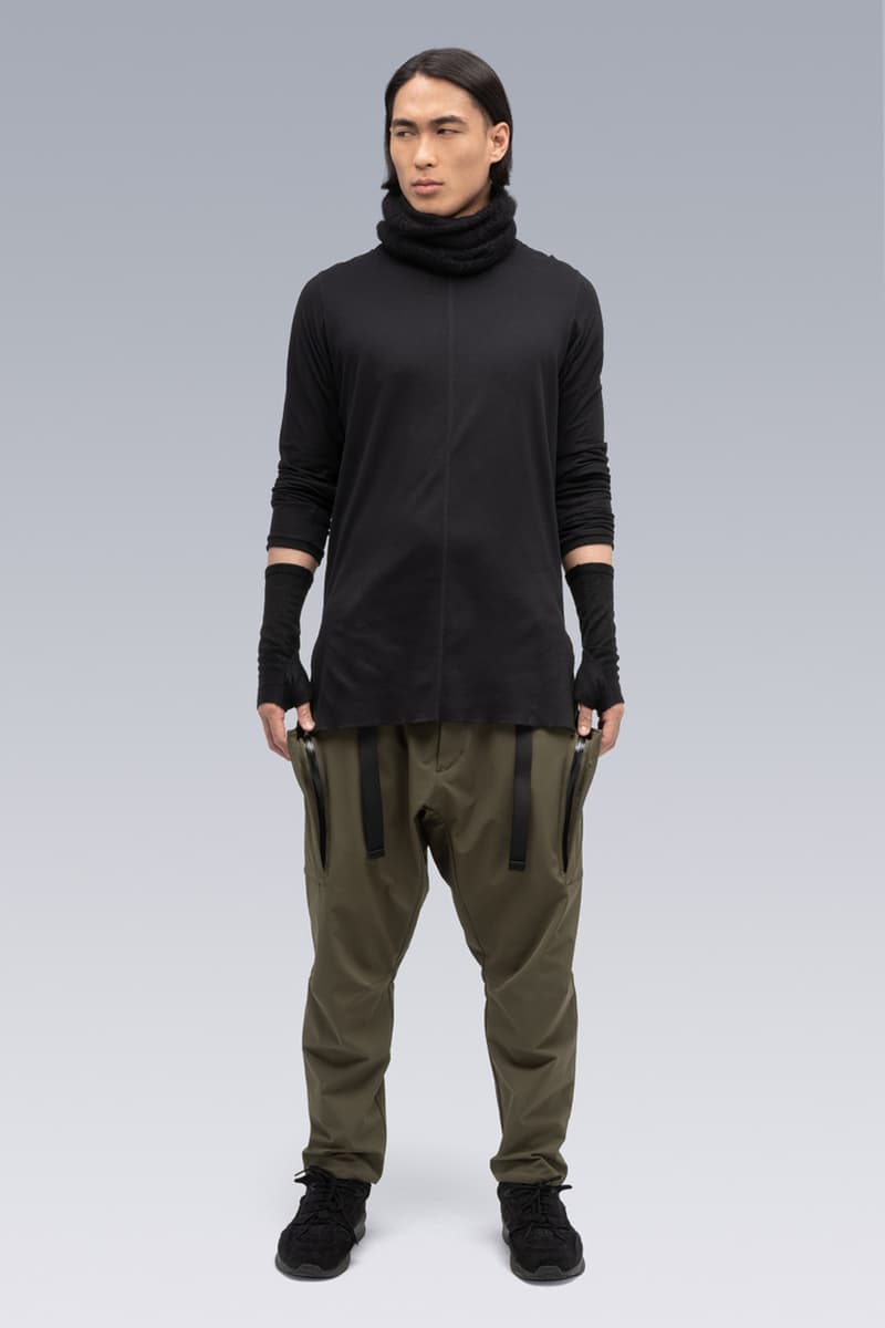 ACRONYM Fall/Winter 2020 FW20 Items Errolson Hugh Munich Michaela Sachenbacher J1B-GT 3L Gore-Tex Pro Interops Jacket 2L Gore-Tex Infinium™ Windstopper® Rider Jacket Hand-Knit Air Jet Crewneck Sweater Suri Alpaca Hand Gaiter Cashllama Long Sleeve Zip Shirt Jacket Hand-Knit Suri Alpaca Neck GaiterCashllama Silk Blend Hand Gaiter