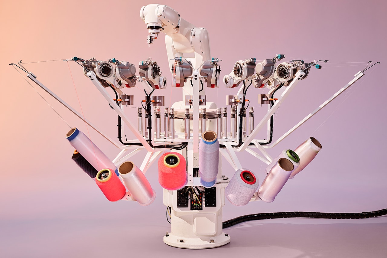 adidas running futurecraft strung robot