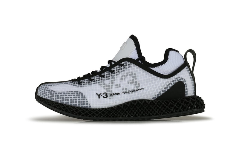 Skylight finansiere Voksen adidas Y-3 RUNNER 4D IO Drops In Two Minimal Looks | Hypebeast