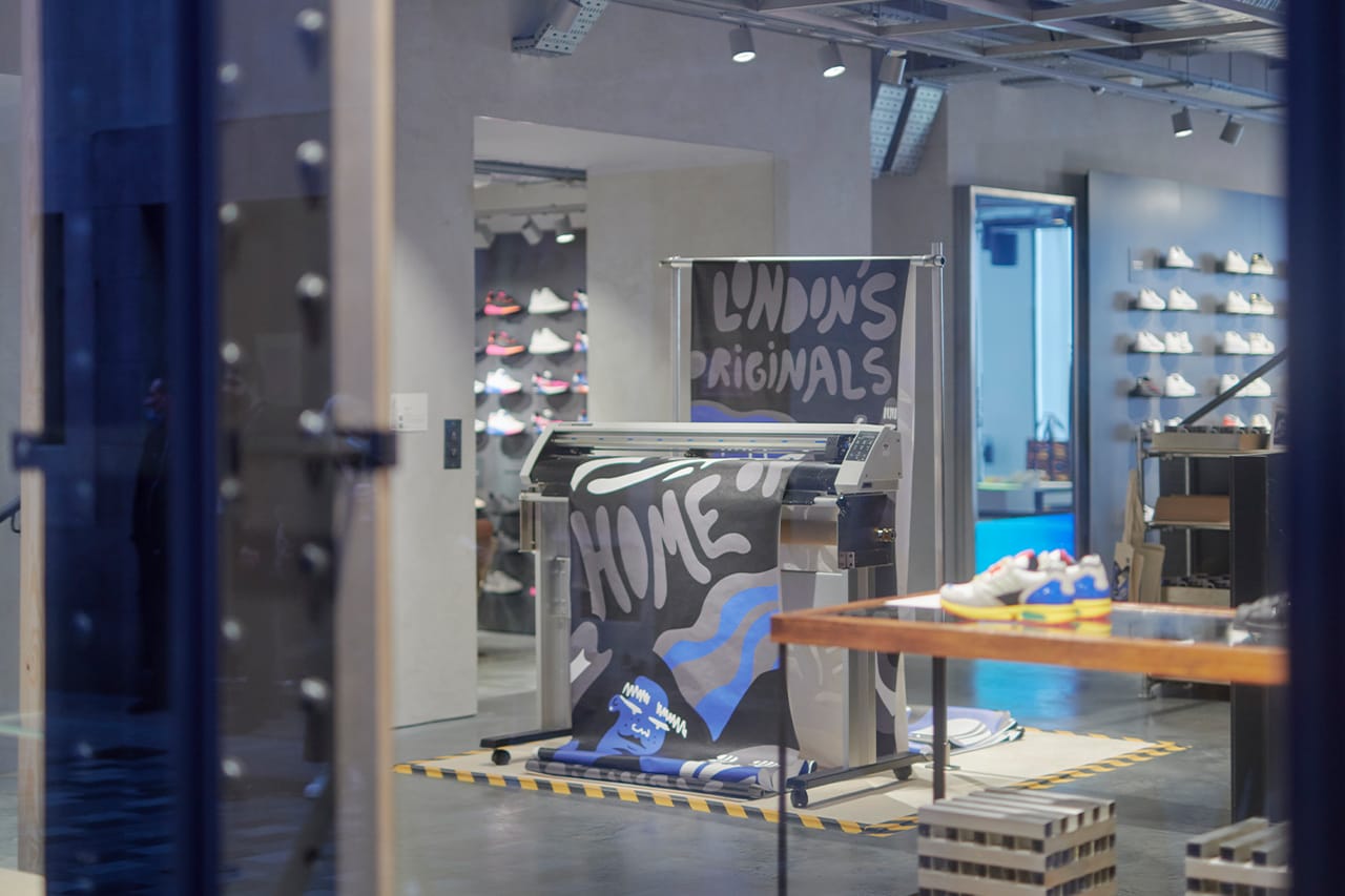 adidas flagship store soho