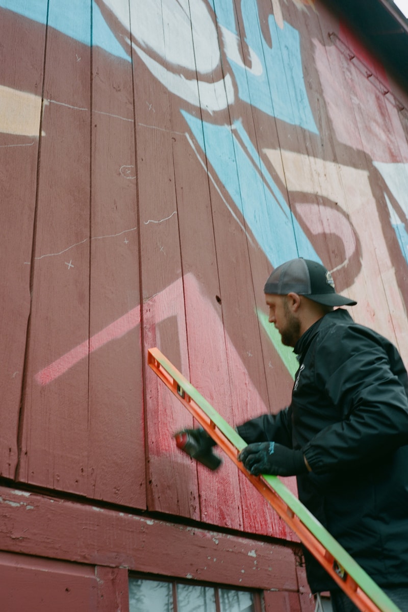 Crisp Apple Unfiltered flavor leading cider spray technique artist mural