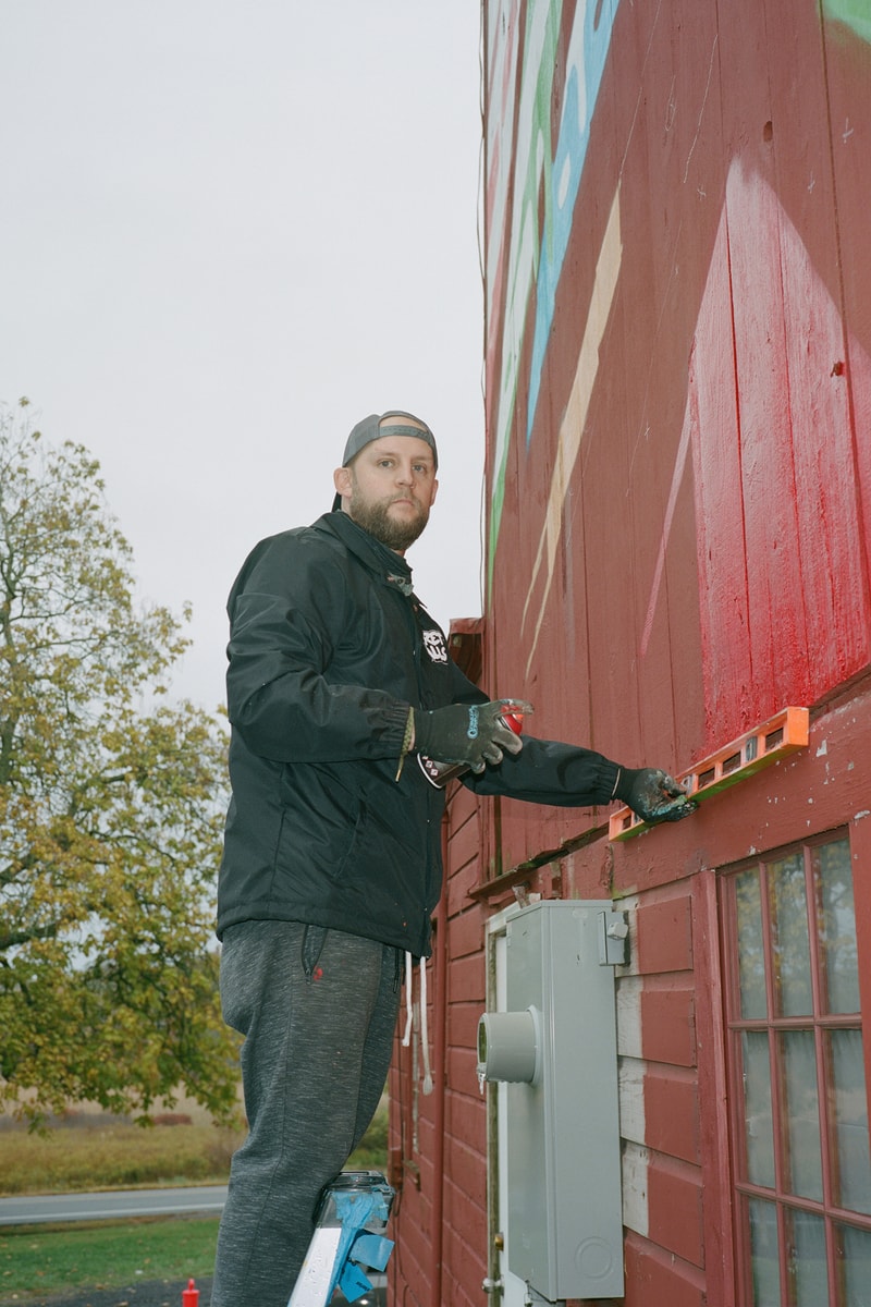 Crisp Apple Unfiltered flavor leading cider spray technique artist mural