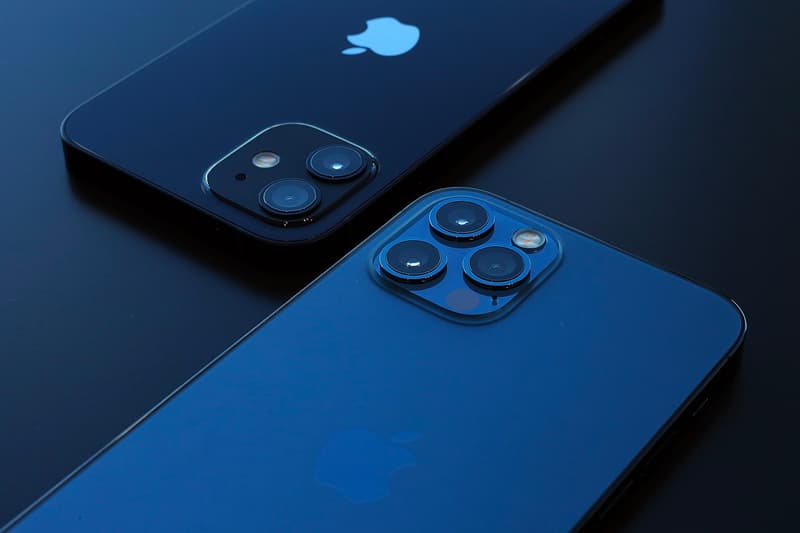 Apple iPhone 12 Wireless Reverse Charge Function Rumor AirPods FCC