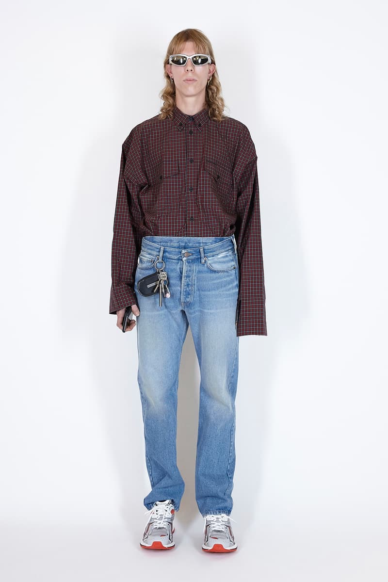Balenciaga Summer 2021 Pre-Collection Runway Mens Womens Unisex X-Pander Sneaker Homeware Loungewear Robes Sustainability Upcycling Eco Friendly Prints Pet Shop Graphics Sunglasses at Night Paris Walking Demna Gvasalia Neo Classic Bag