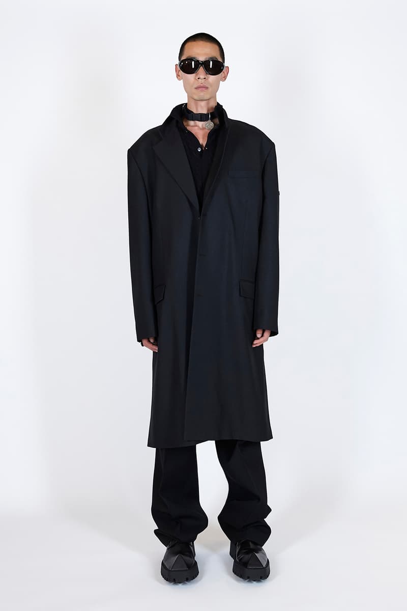 Balenciaga Summer 2021 Pre-Collection Runway Mens Womens Unisex X-Pander Sneaker Homeware Loungewear Robes Sustainability Upcycling Eco Friendly Prints Pet Shop Graphics Sunglasses at Night Paris Walking Demna Gvasalia Neo Classic Bag