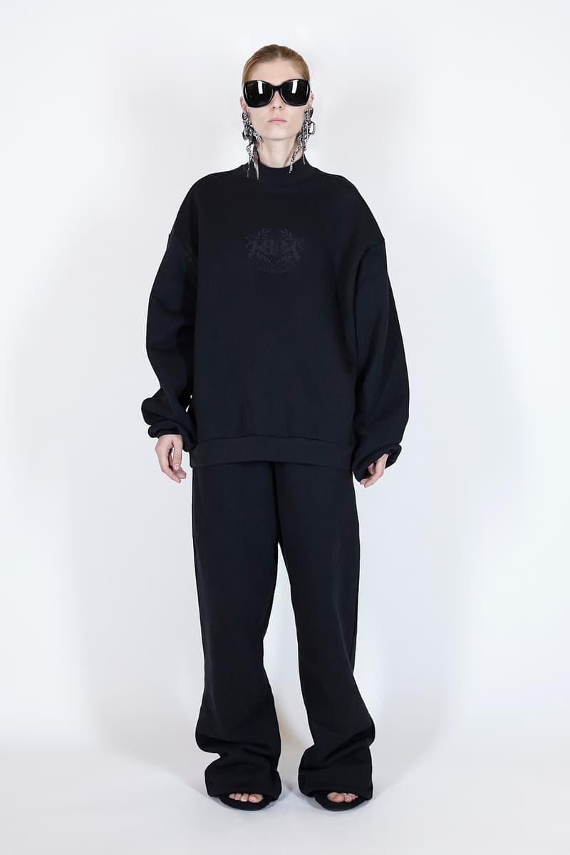 Balenciaga Summer 2021 Pre-Collection Runway Mens Womens Unisex X-Pander Sneaker Homeware Loungewear Robes Sustainability Upcycling Eco Friendly Prints Pet Shop Graphics Sunglasses at Night Paris Walking Demna Gvasalia Neo Classic Bag