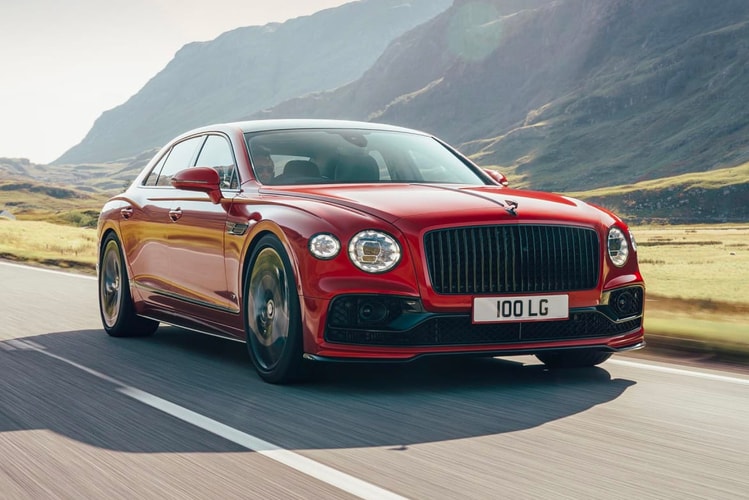 Bentley Unveils Super Sedan 2021 Flying Spur V8