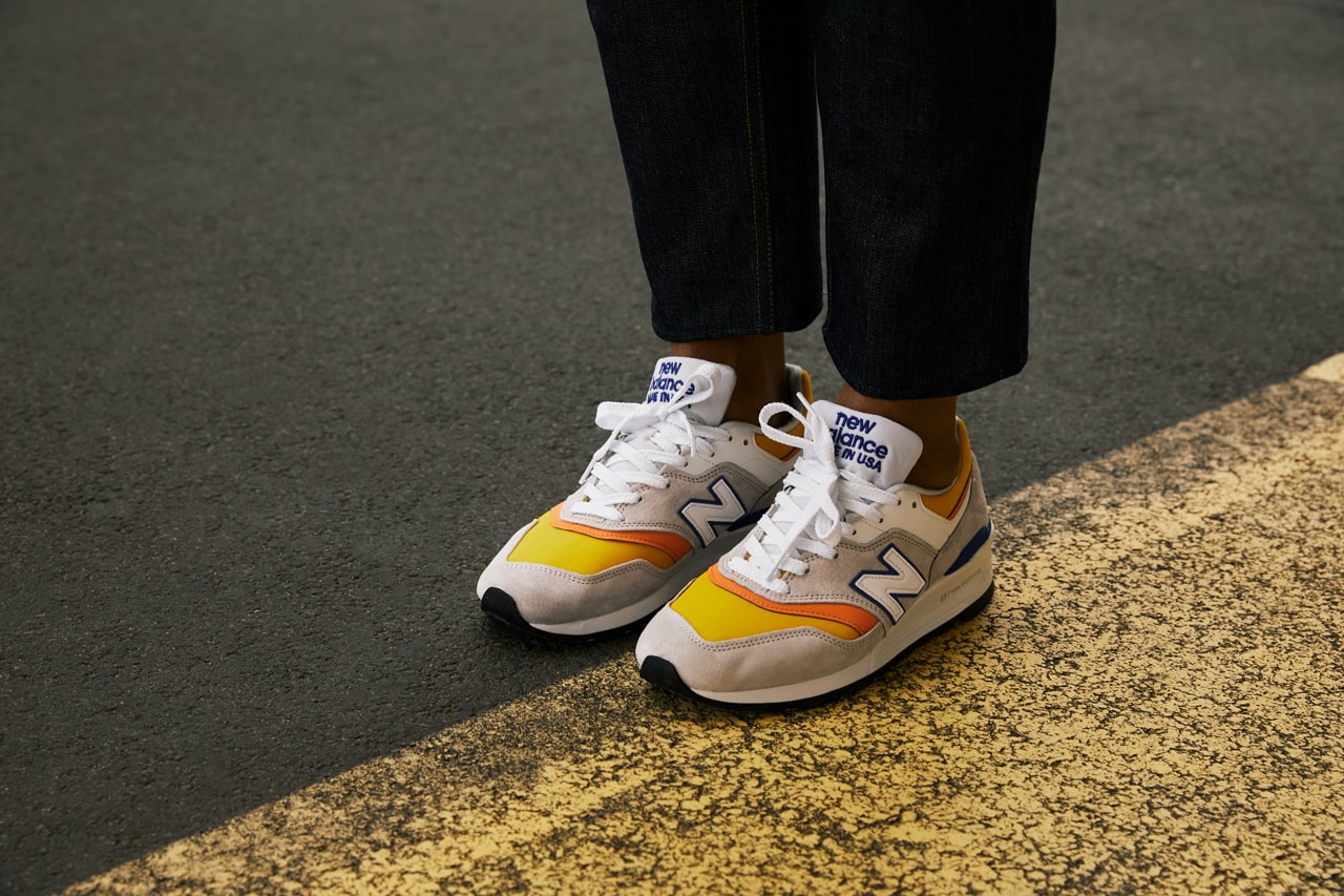 New Balance men's colour block sneakers