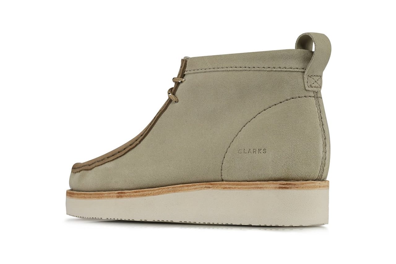 clarks wallabee sand suede