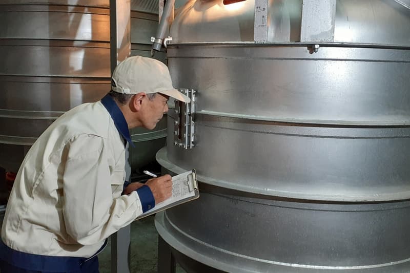 Ethical Spirits REVIVE Gin Recycled 80000 Budweiser Beers Release Info