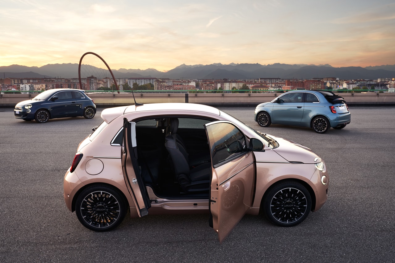 Fiat 500 Electric 3+1 Asymmetrical Small City Car Hatchback Supermini Italian Design Battery Watts Accessibility Price Reveal First Look Announcement Automotive Industry