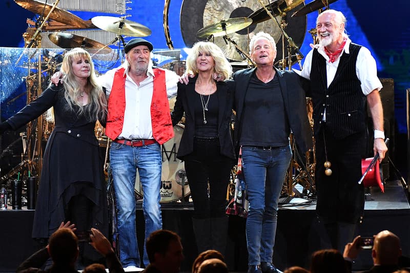 Fleetwood Mac Dreams returns Billboard hot 100 first time Since 1977 rumors stevie nicks lindsey buckingham mick fleetwood doggface208 