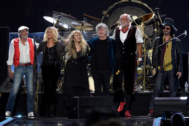 Fleetwood Mac Rumors billboard 200 Top 10 Since 1978 stevie nicks lindsey buckingham dreams nathan Apodaca tiktok doggface208