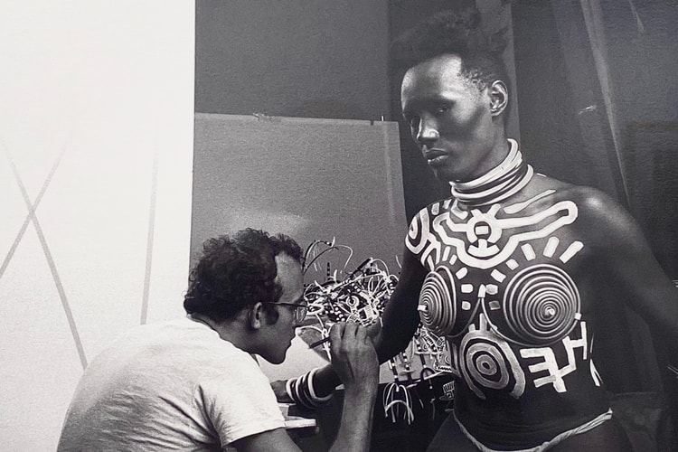 Javier Porto's Photos of Keith Haring Painting Grace Jones Spotlighted in NYC Exhibition