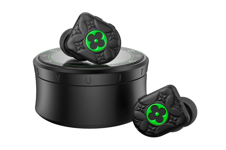 Virgil Abloh Updates Louis Vuitton's Horizon Wireless Earphones in "Black/Neon Green"